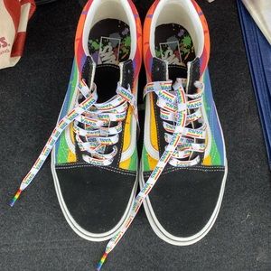 Rainbow Art Vans